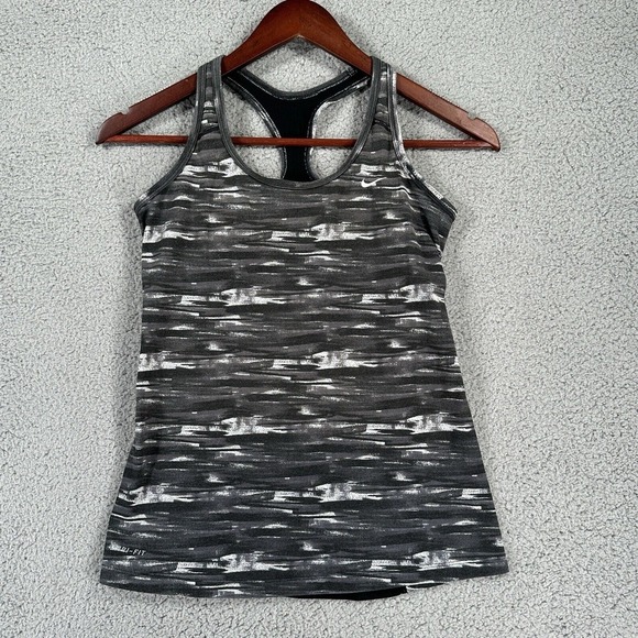 Nike Dri-Fit Tank Top Woman's S Camo Striped‎  Print Racerback Scoop Sport - Picture 1 of 9